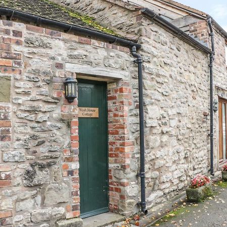 Wash House Cottage Much Wenlock Bagian luar foto